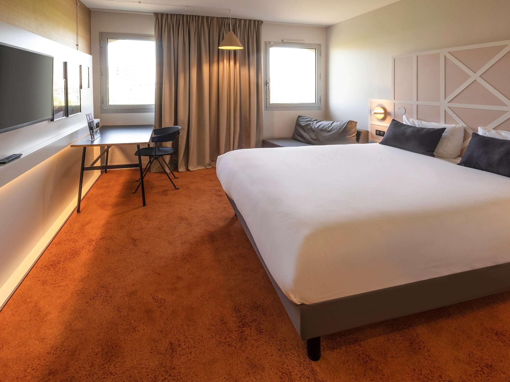 Mercure Rouen Centre Champ De Mars Zewnętrze zdjęcie