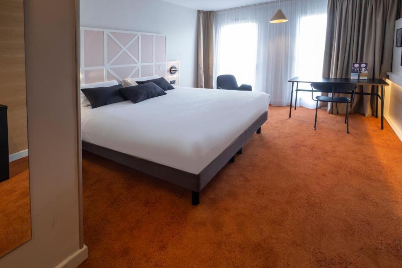Mercure Rouen Centre Champ De Mars Zewnętrze zdjęcie