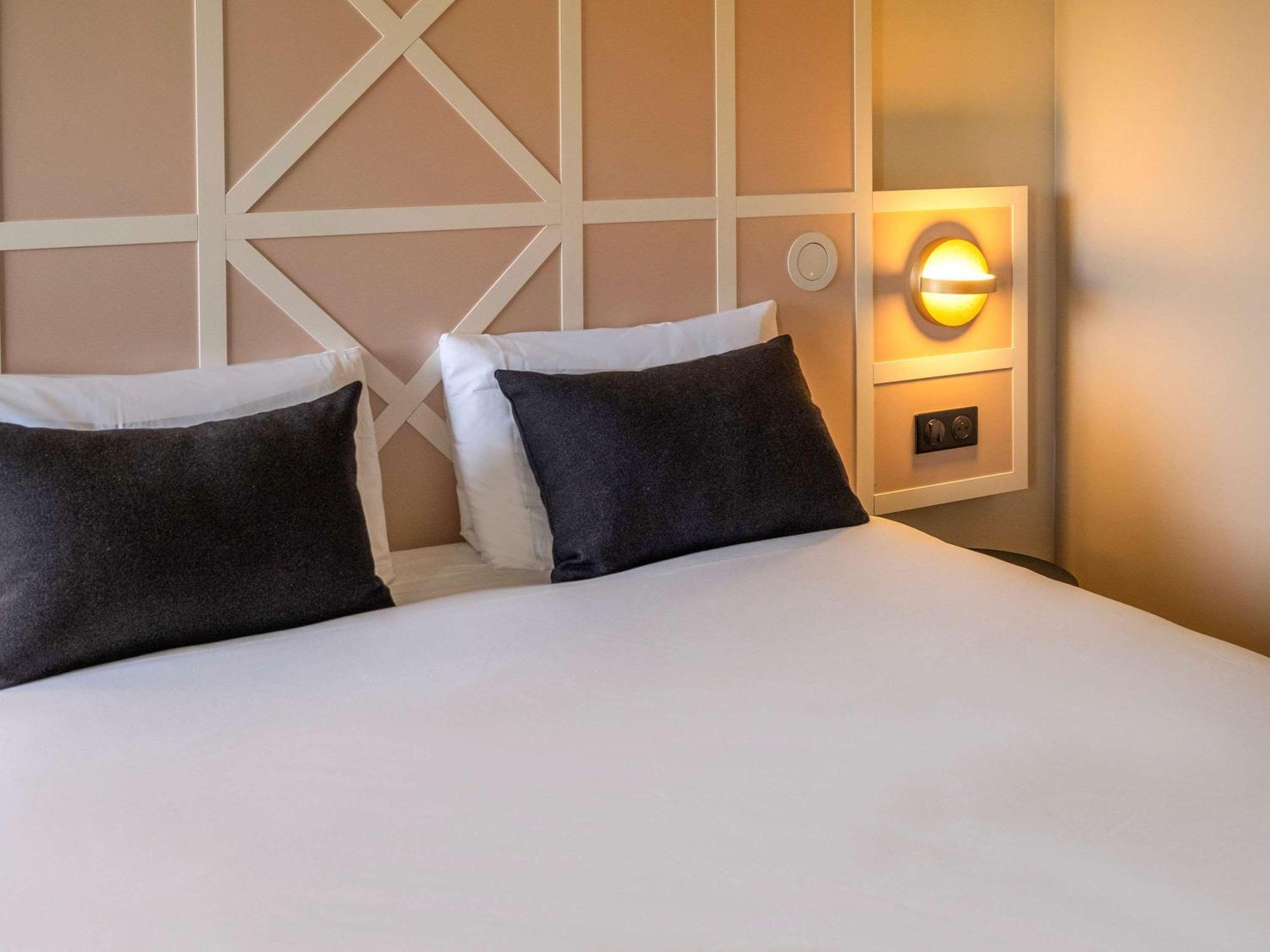 Mercure Rouen Centre Champ De Mars Zewnętrze zdjęcie