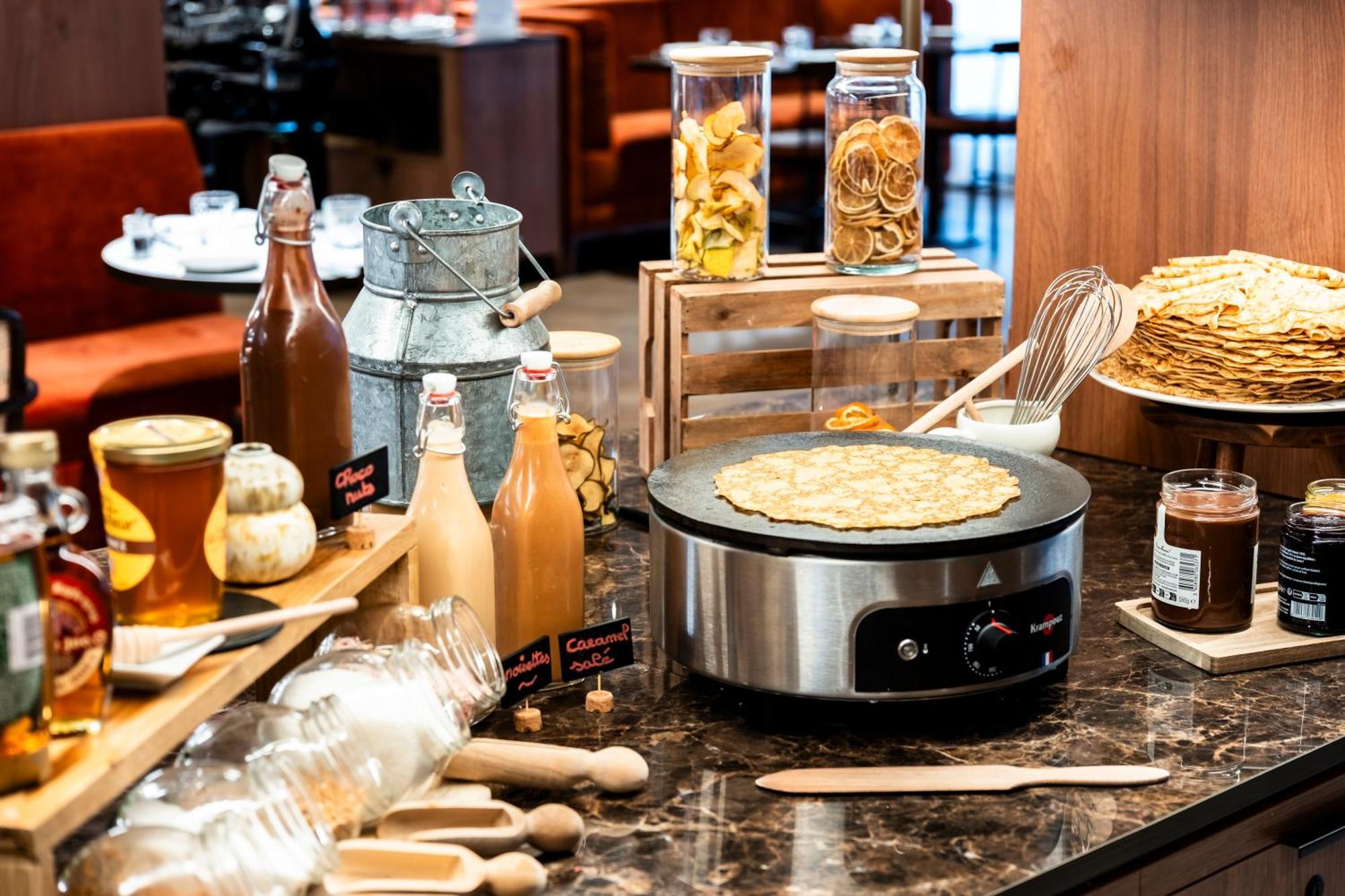 Mercure Rouen Centre Champ De Mars Zewnętrze zdjęcie