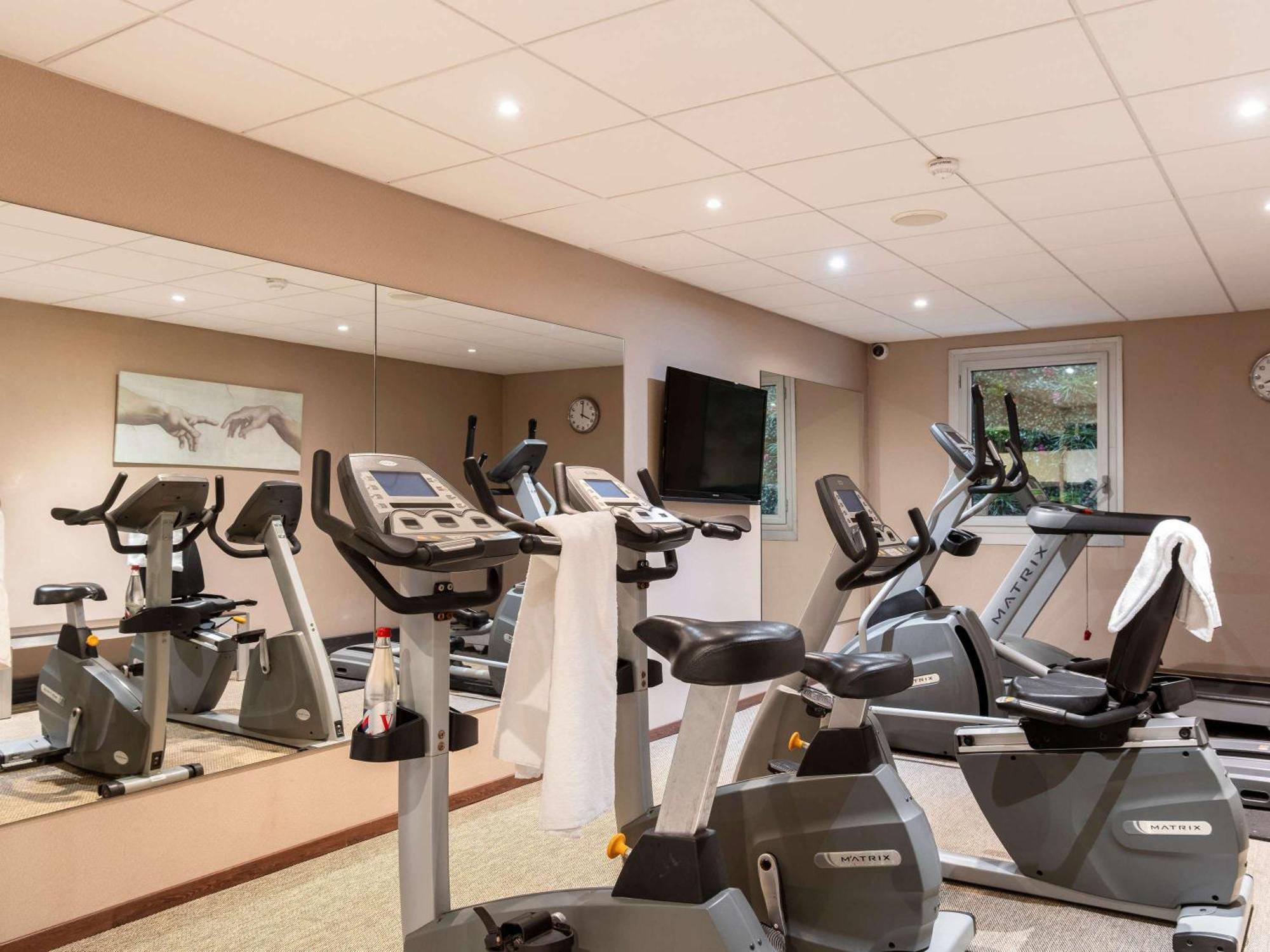 Mercure Rouen Centre Champ De Mars Zewnętrze zdjęcie