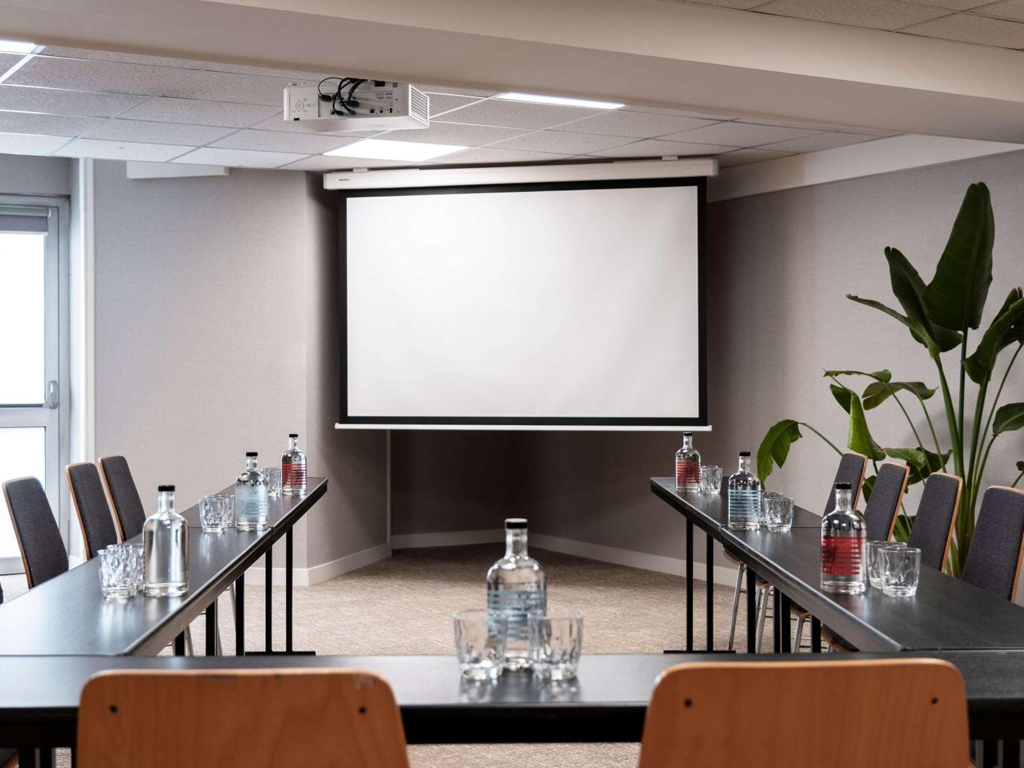 Mercure Rouen Centre Champ De Mars Zewnętrze zdjęcie