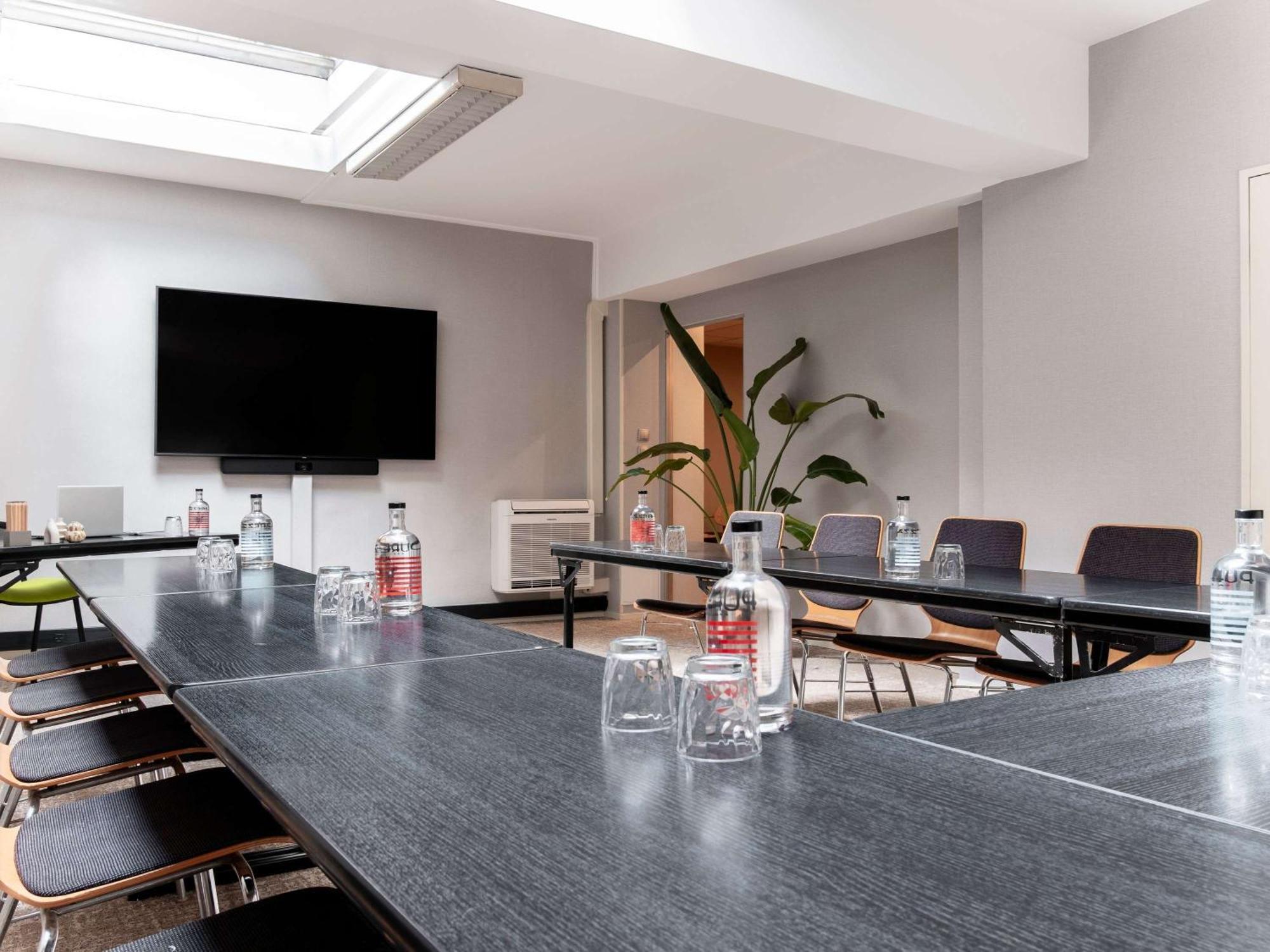 Mercure Rouen Centre Champ De Mars Zewnętrze zdjęcie