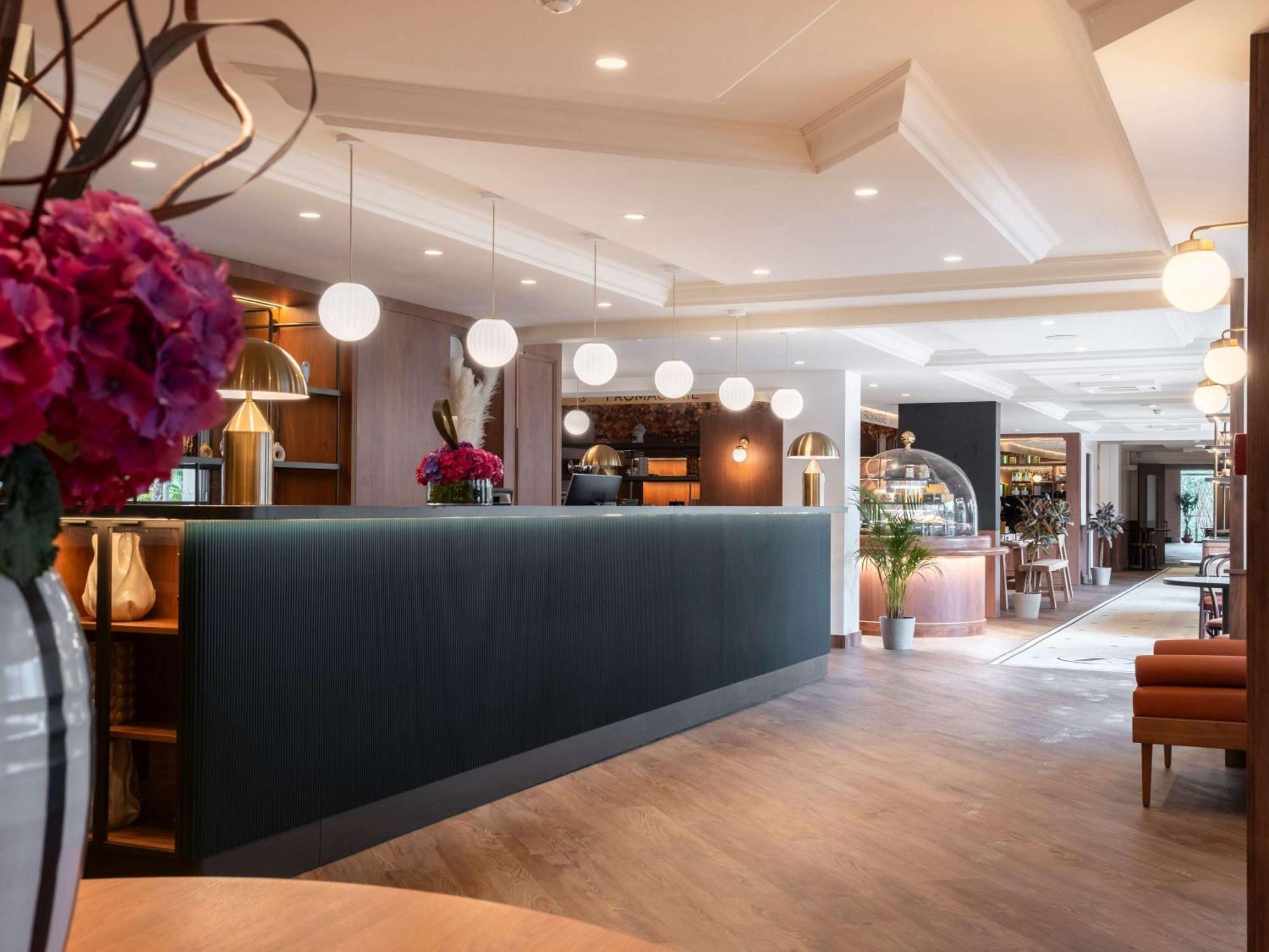 Mercure Rouen Centre Champ De Mars Zewnętrze zdjęcie