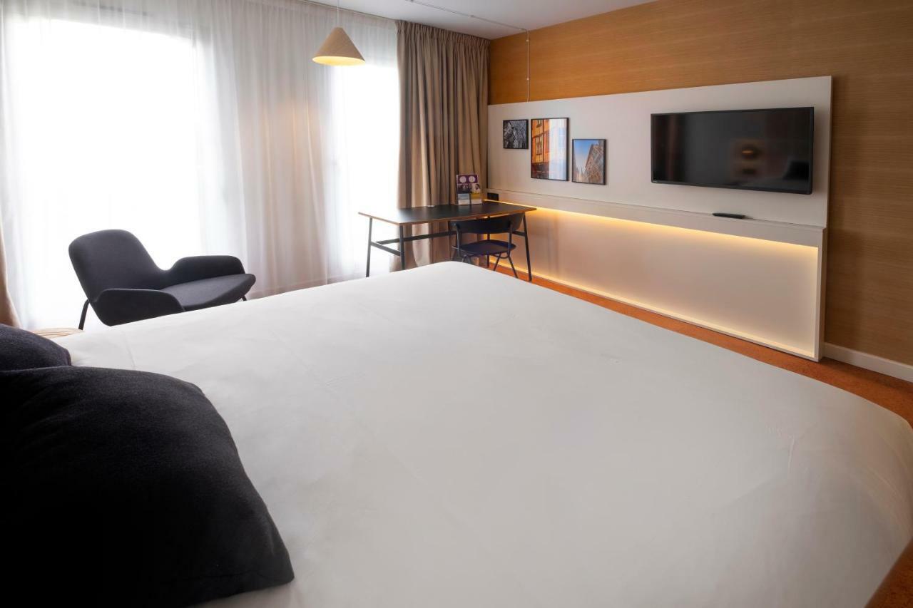 Mercure Rouen Centre Champ De Mars Zewnętrze zdjęcie